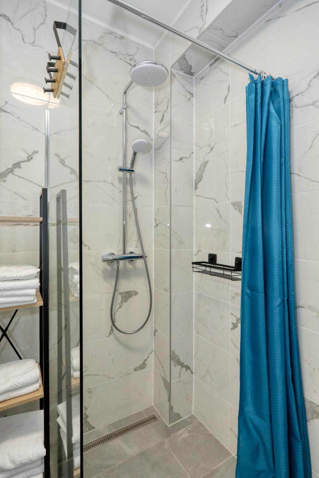 Apartment Relex With Pool & Jacuzzi Privlaka  Eksteriør bilde