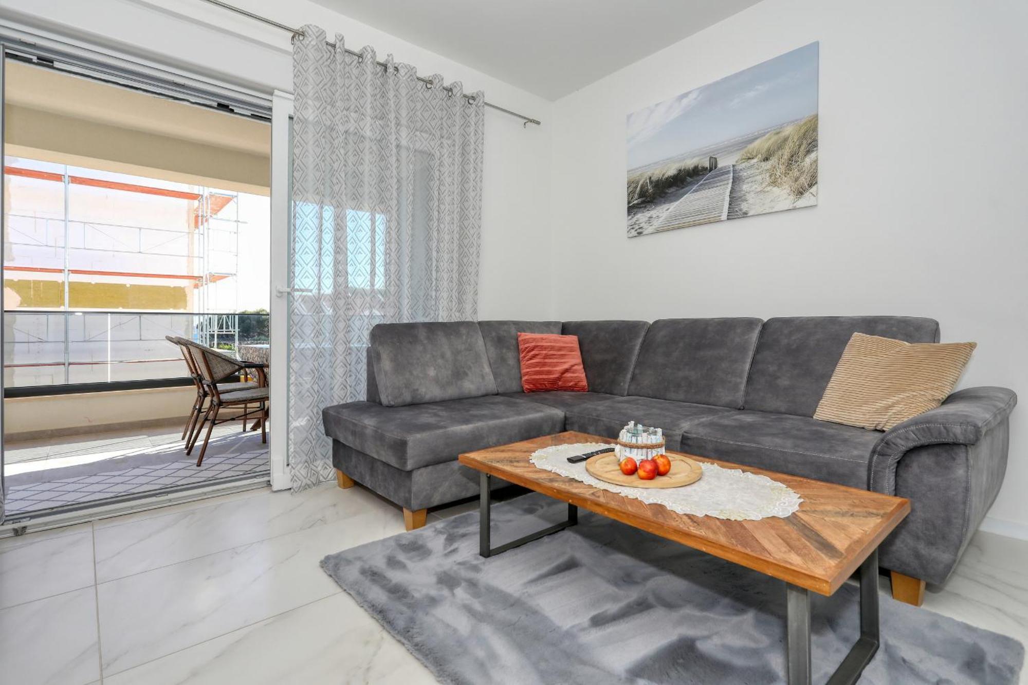 Apartment Relex With Pool & Jacuzzi Privlaka  Eksteriør bilde