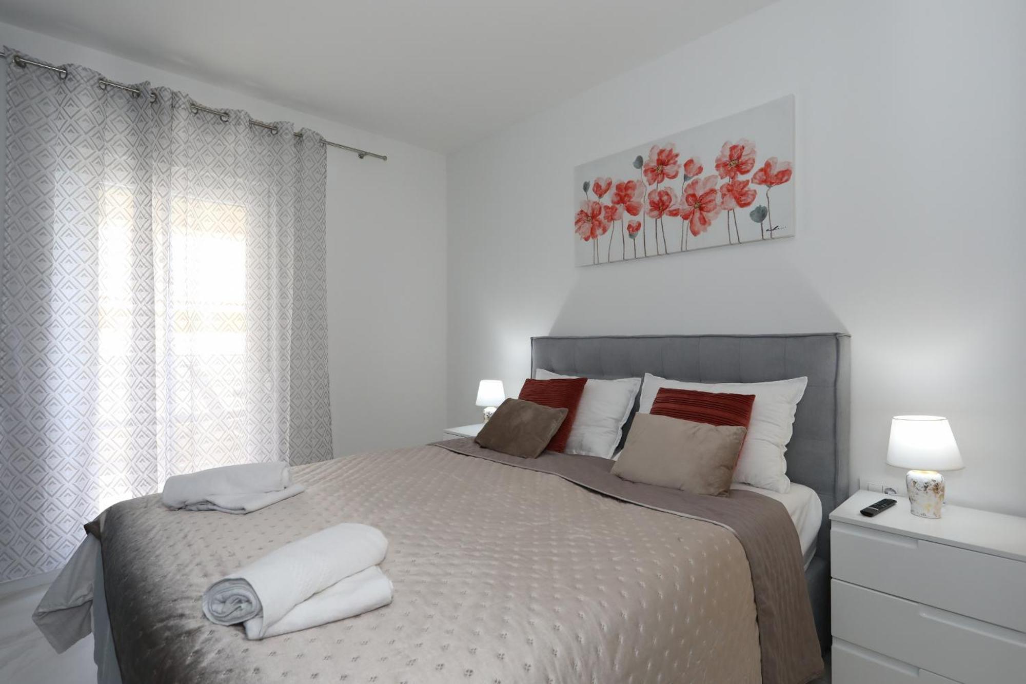 Apartment Relex With Pool & Jacuzzi Privlaka  Eksteriør bilde