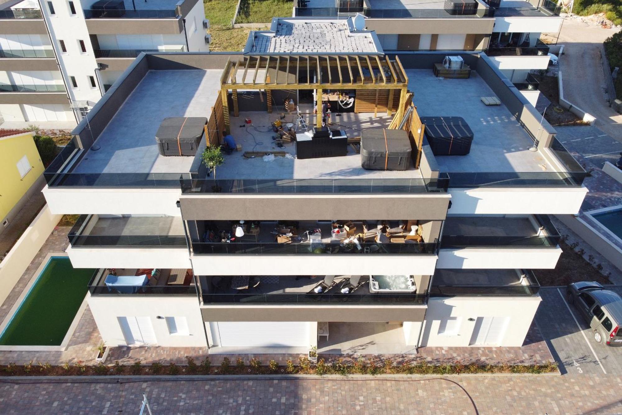 Apartment Relex With Pool & Jacuzzi Privlaka  Eksteriør bilde